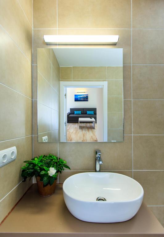 Pinos Playa Suites Bãi biển Bãi biển Playa Migjorn Ngoại thất bức ảnh