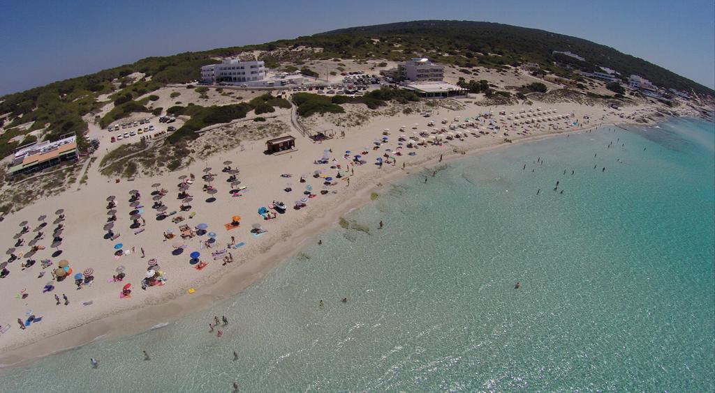 Pinos Playa Suites Bãi biển Bãi biển Playa Migjorn Ngoại thất bức ảnh